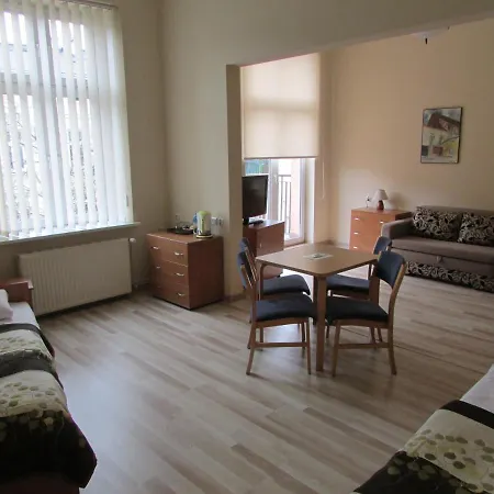 Cdr アパートホテル 3*